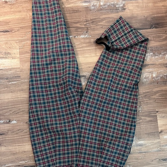 Retro Plaid Stirrup Pants - Picture 2 of 6